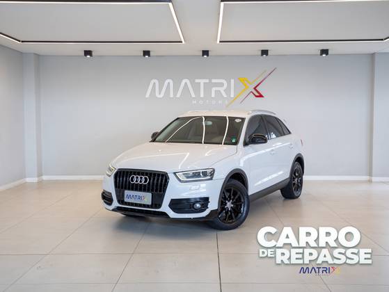 AUDI Q3 2.0 TFSI AMBIENTE QUATTRO 4P GASOLINA S TRONIC
