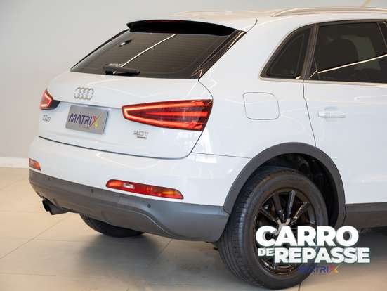 AUDI-Q3-2014