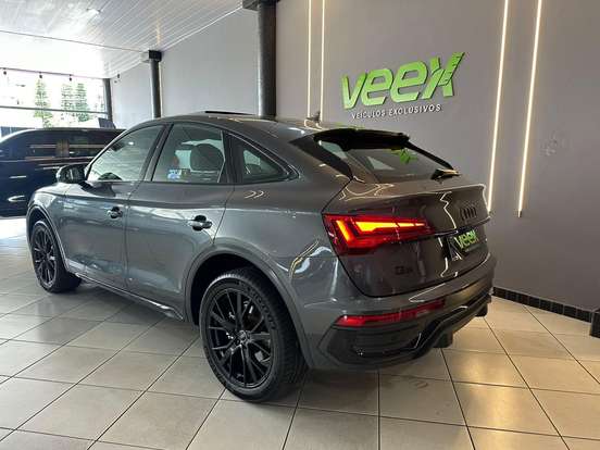 AUDI-Q5-2.0 45 TFSI GASOLINA S LINE BLACK QUATTRO S TRONIC AUDI-Q5-2021