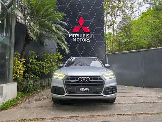 AUDI-Q5-2018