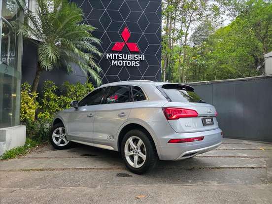 AUDI-Q5-2.0 TFSI GASOLINA AMBIENTE S TRONIC AUDI-Q5-2018