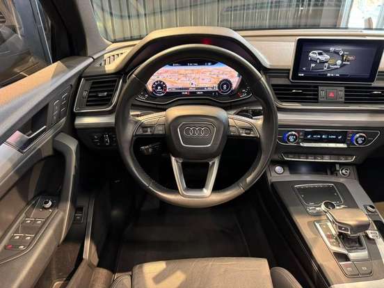 AUDI-Q5-2019