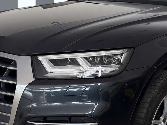 AUDI-Q5-2020