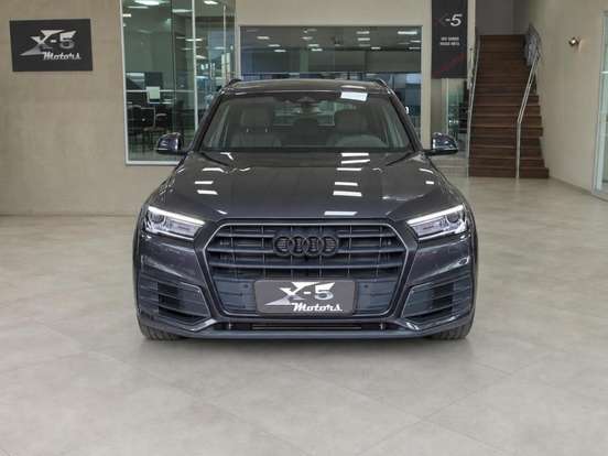AUDI-Q5-2019