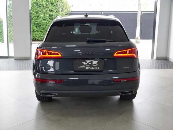 AUDI-Q5-2019