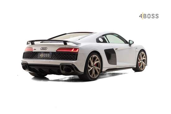 AUDI-R8-2021