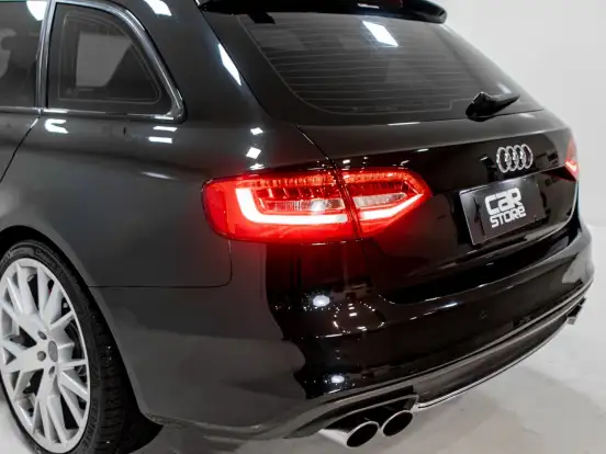 AUDI-S4-2012