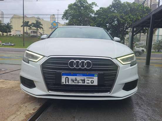 AUDI-A3-2019