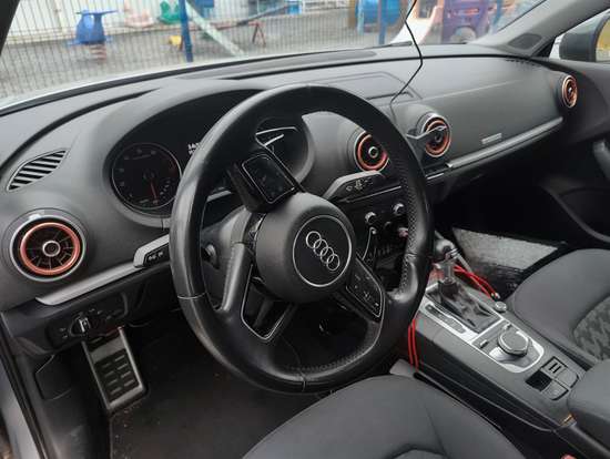 AUDI-A3-2017