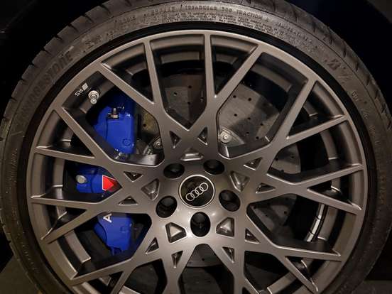 AUDI-RS3-2.5 TFSI GASOLINA SEDAN TRACK QUATTRO S-TRONIC AUDI-RS3-2025