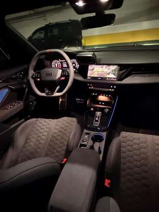 AUDI-RS3-2.5 TFSI GASOLINA SEDAN TRACK QUATTRO S-TRONIC AUDI-RS3-2025
