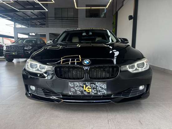 BMW-320i-2.0 16V TURBO ACTIVE FLEX 4P AUTOMÁTICO BMW-320i-2013