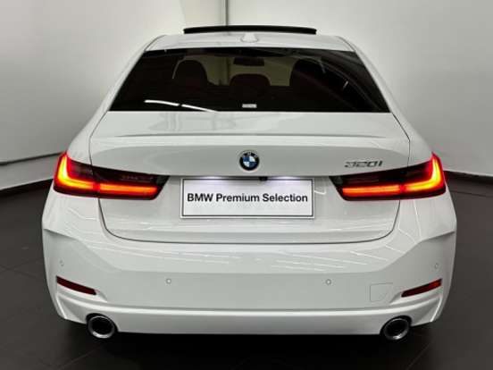 BMW-320i-2.0 16V TURBO FLEX SPORT GP AUTOMÁTICO BMW-320i-2024