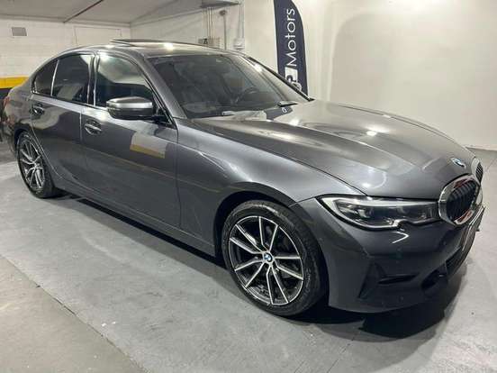 BMW-320i-2.0 16V TURBO GASOLINA M SPORT AUTOMÁTICO BMW-320i-2020