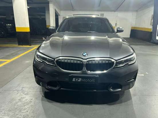 BMW-320i-2.0 16V TURBO GASOLINA M SPORT AUTOMÁTICO BMW-320i-2020