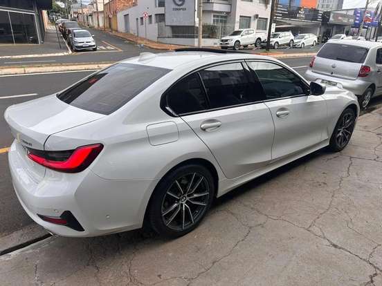 BMW-320i-2.0 16V TURBO GASOLINA SPORT GP AUTOMÁTICO BMW-320i-2020