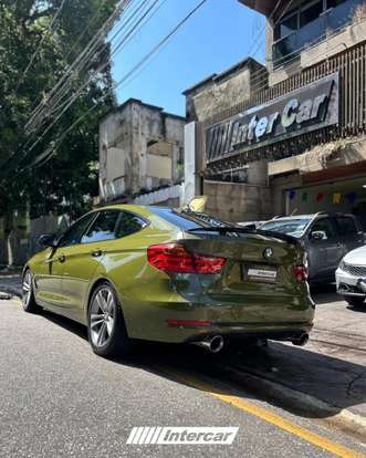 BMW-320i-2015