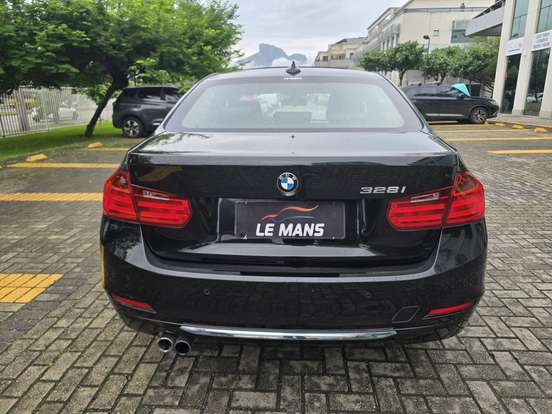 BMW-328i-2.0 LUXURY SEDAN 16V GASOLINA 4P AUTOMÁTICO BMW-328i-2012