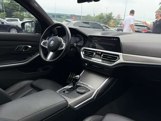 BMW-330e-2.0 16V TURBO HÍBRIDO M SPORT AUTOMÁTICO BMW-330e-2022