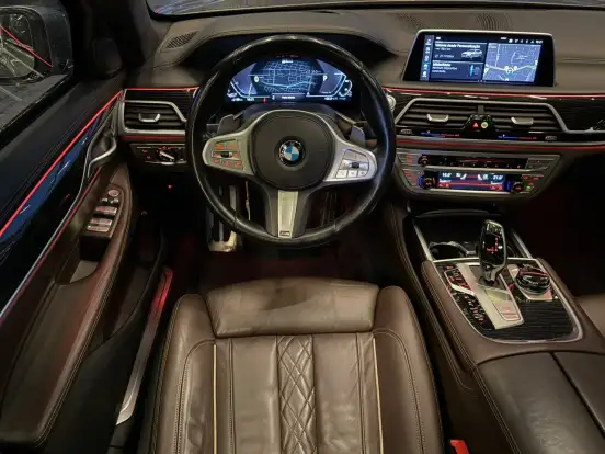 BMW-745Le-2021