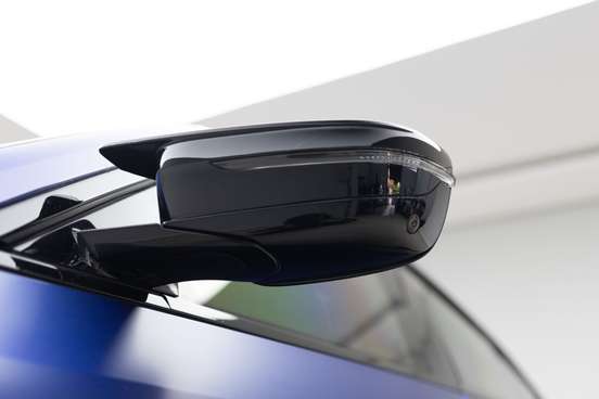 BMW-I4-2023