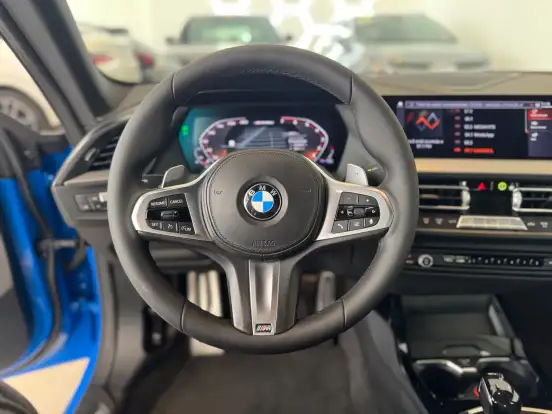 BMW-M 235i-2021