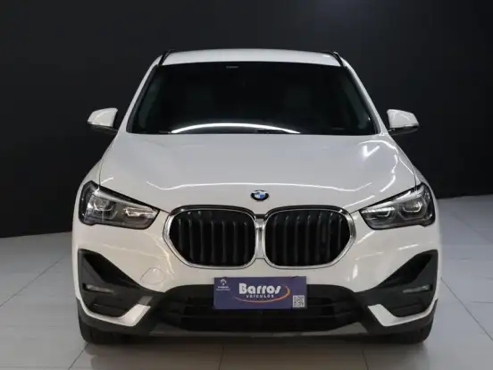 BMW-X1-2.0 16V TURBO ACTIVEFLEX SDRIVE20I GP 4P AUTOMÁTICO BMW-X1-2022