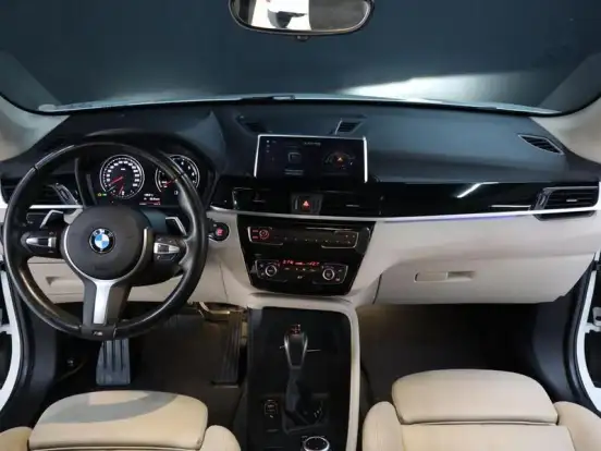 BMW-X1-2.0 16V TURBO ACTIVEFLEX SDRIVE20I GP 4P AUTOMÁTICO BMW-X1-2022