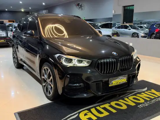BMW-X1-2.0 16V TURBO ACTIVEFLEX SDRIVE20I M SPORT 25 ANOS 4P AUTOMÁTICO BMW-X1-2020