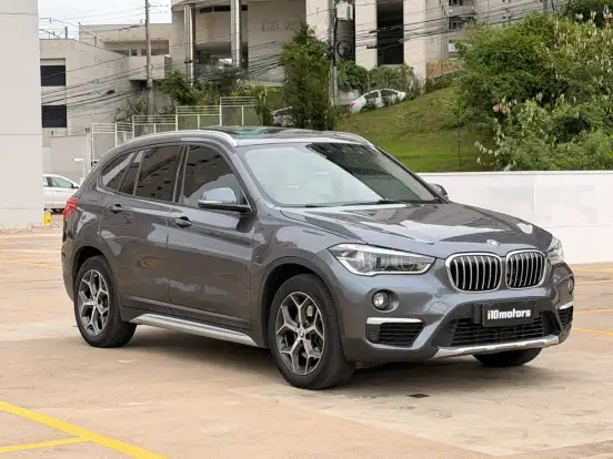 BMW-X1-2.0 16V TURBO ACTIVEFLEX SDRIVE20I X-LINE 4P AUTOMÁTICO BMW-X1-2019