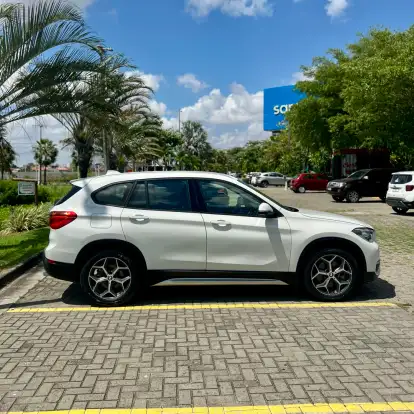 BMW-X1-2017