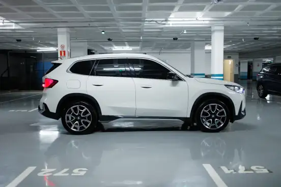BMW-X1-2023