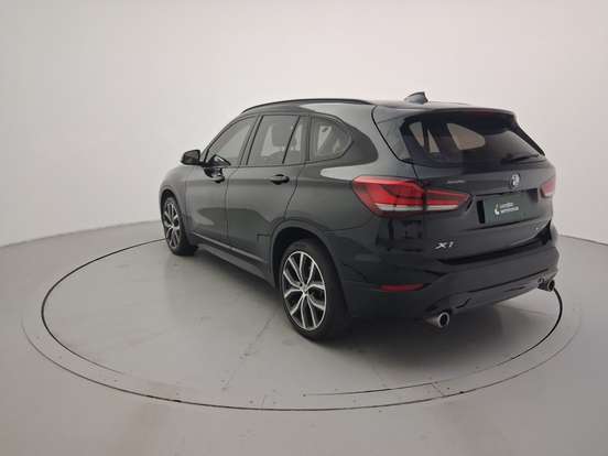 BMW-X1-2022