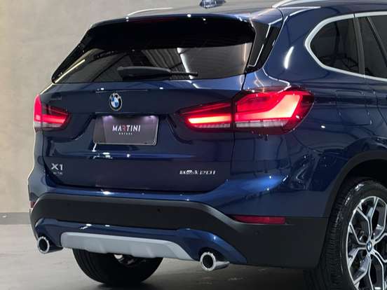 BMW-X1-2021