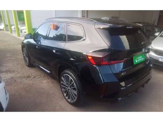 BMW-X1-2023