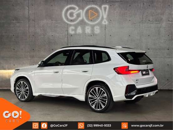 BMW-X1-2022