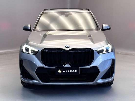 BMW-X1-2023