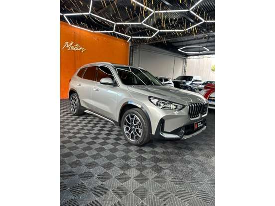 BMW-X1-2.0 16V TURBO GASOLINA SDRIVE20I X-LINE STEPTRONIC BMW-X1-2025