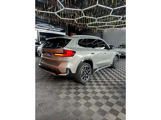 BMW-X1-2.0 16V TURBO GASOLINA SDRIVE20I X-LINE STEPTRONIC BMW-X1-2025