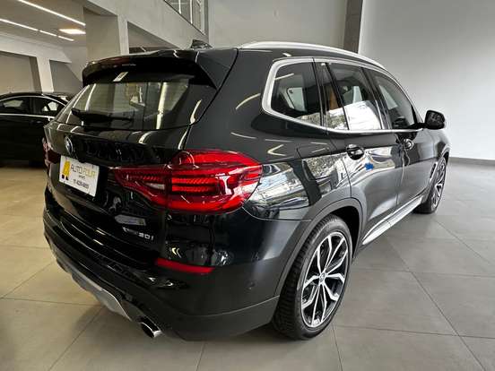 BMW-X3-2019