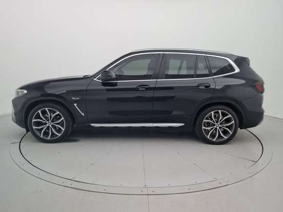 BMW-X3-2021