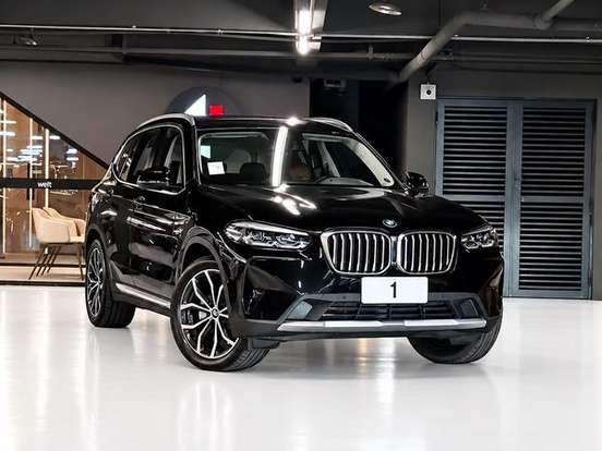 BMW-X3-2.0 16V HÍBRIDO X LINE XDRIVE30E STEPTRONIC BMW-X3-2023