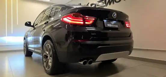 BMW-X4-2017
