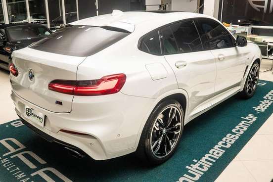 BMW-X4-2020