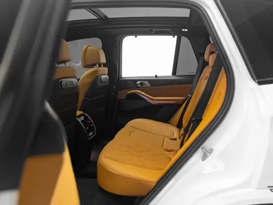BMW-X5-3.0 I6 TURBO HÍBRIDO XDRIVE50E M SPORT AUTOMÁTICO BMW-X5-2024