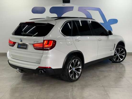 BMW-X5-3.0 4X4 30D I6 TURBO DIESEL 4P AUTOMÁTICO BMW-X5-2015