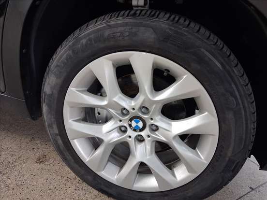 BMW-X5-2012