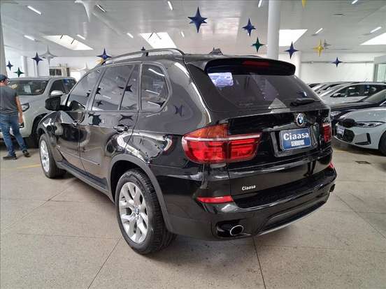 BMW-X5-2012