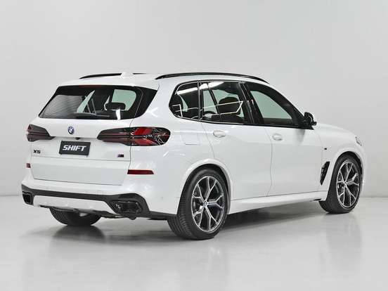 BMW-X5-2025