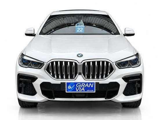 BMW-X6-2021